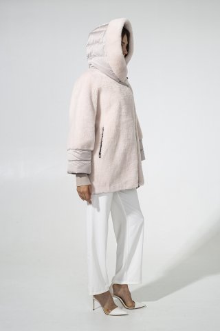Куртка шерстяная женская 20271-0822 `Angello Mod` молочный