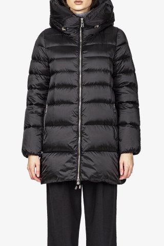 Пальто женское 4AW226-0821 `Add` черный