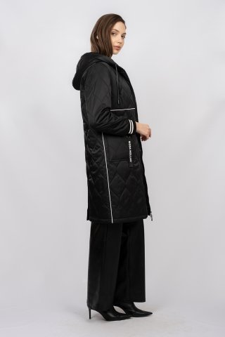 Пальто женское 23022-0123 `Zheno` черный