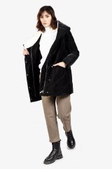 Пальто женское 8907-2-0821 `Angello Mod` черный