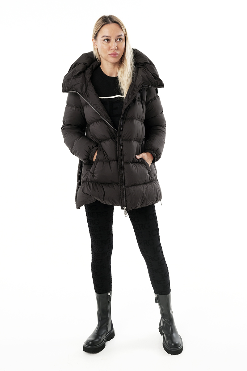 Куртка женская 8AW443-0923 `Add` черный
